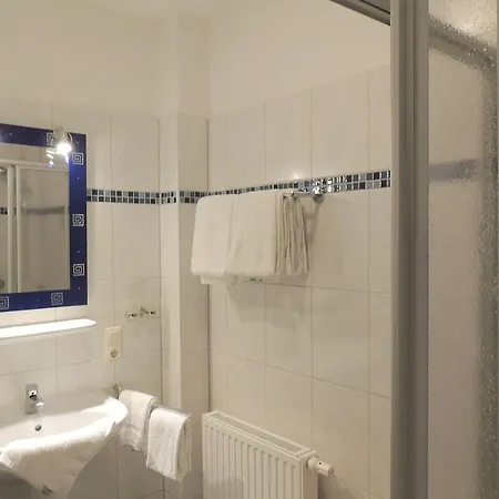 Ferienwohnung-sonnenstube-in-der-ferienanlage-suedblick *